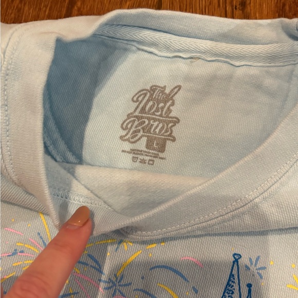 The Lost Bros. “That’s When Magic Happens” Light Blue Disney Sweatshirt Size L - Picture 4 of 7